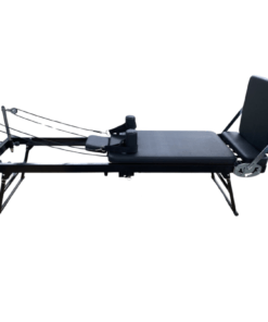 Alternative view of AOT Reformer R2 musta pilateslaite – Kotikäyttöön, monipuolinen reformer-laite, max 110 kg