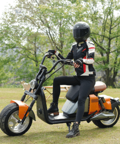 Kruiser Elektra Oranssi-Grafiitti – 1,2 kWh / 1,8 kWh / 2,4 kWh – Sähköskootteri - Image 3