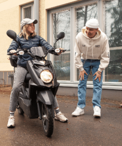 e-Scooter 2.0, Black 1,4kWh litium akku ja 3A Laturi - Image 14